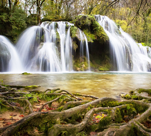 Cascade Background